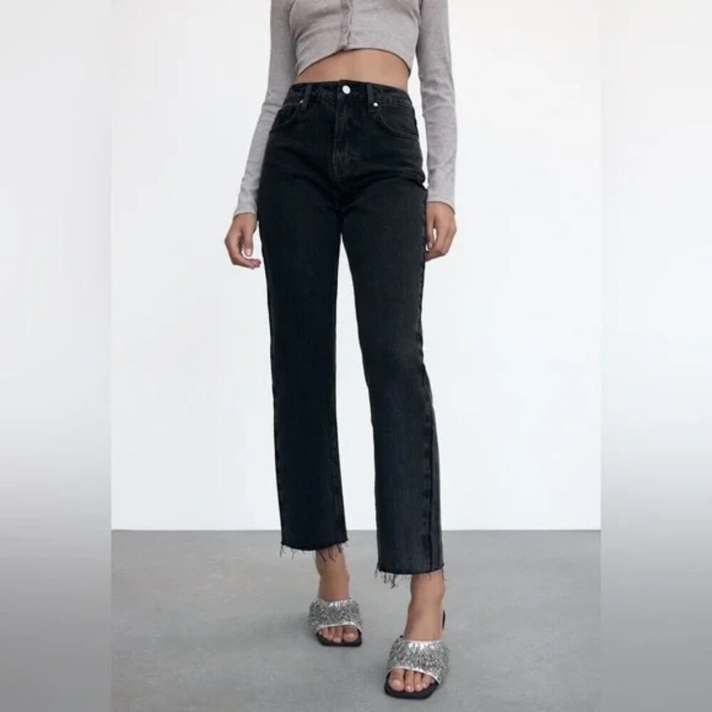 Zara (4) Black High Rise Straight Leg Ankle Jean Raw Hem Indie Sleaze Minimalist